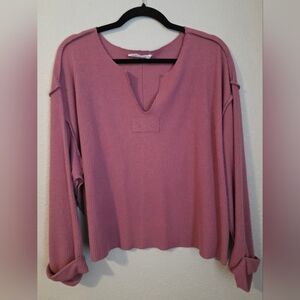 Double Zero Long Sleeve Top